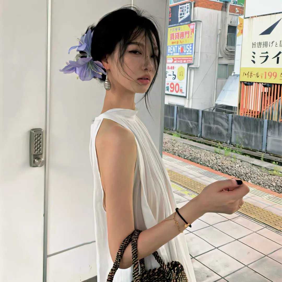 小鱼莉莉